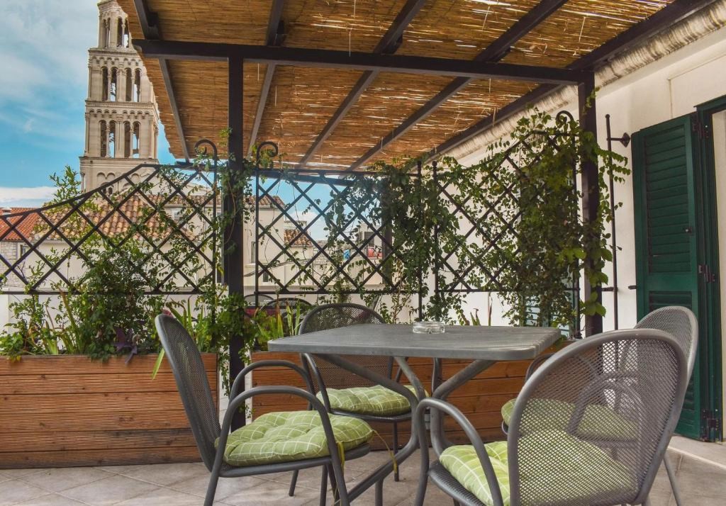 Slavija Culture Heritage Hotel