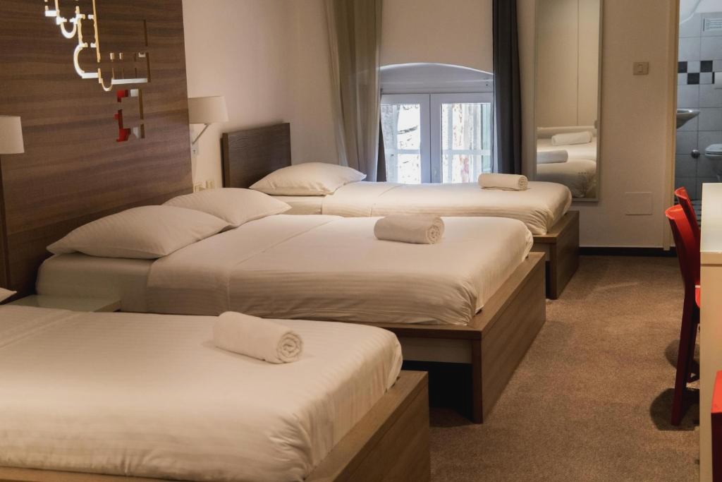 Slavija Culture Heritage Hotel