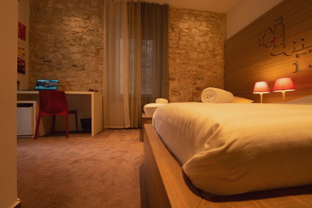 Slavija Culture Heritage Hotel