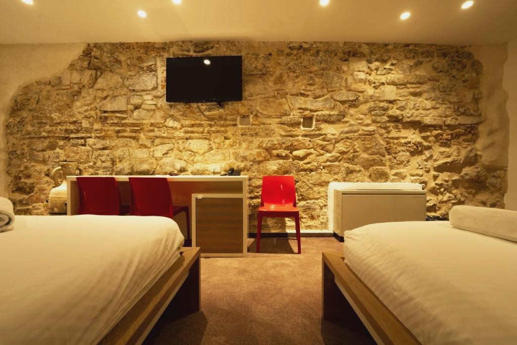 Slavija Culture Heritage Hotel