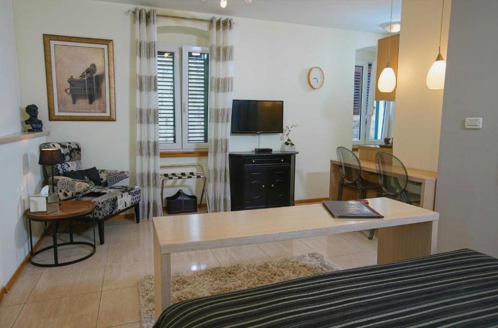 Boutique Guest Accommodation Zephyrus