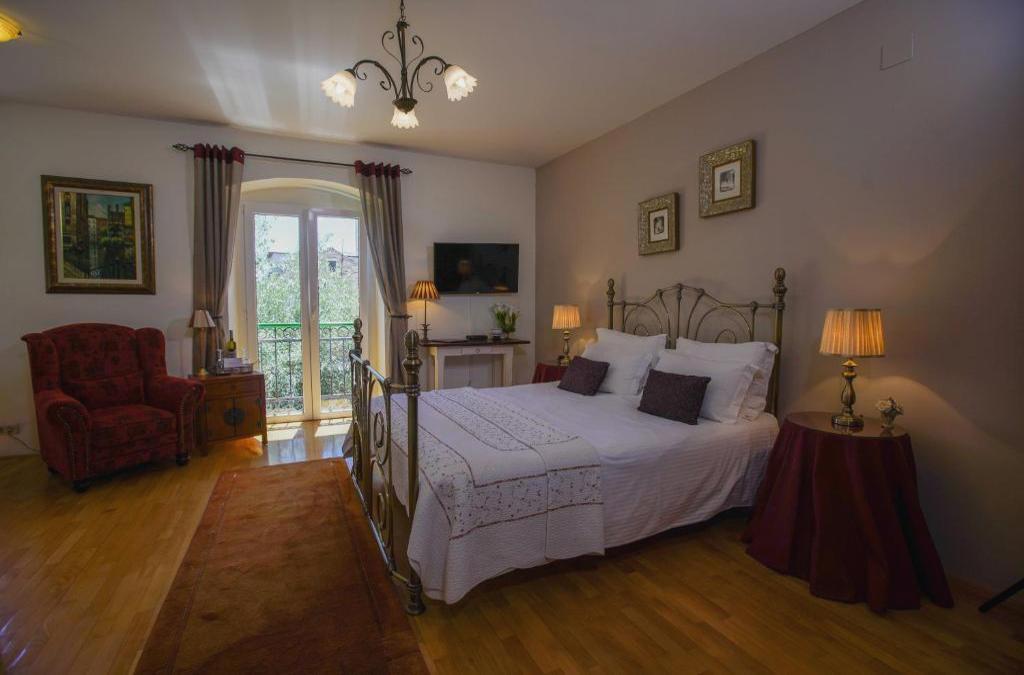 Boutique Guest Accommodation Zephyrus