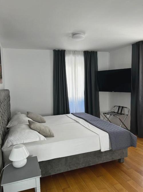 Tri Lava Luxury Living