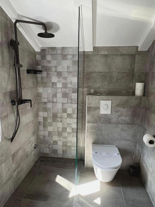 Tri Lava Luxury Living