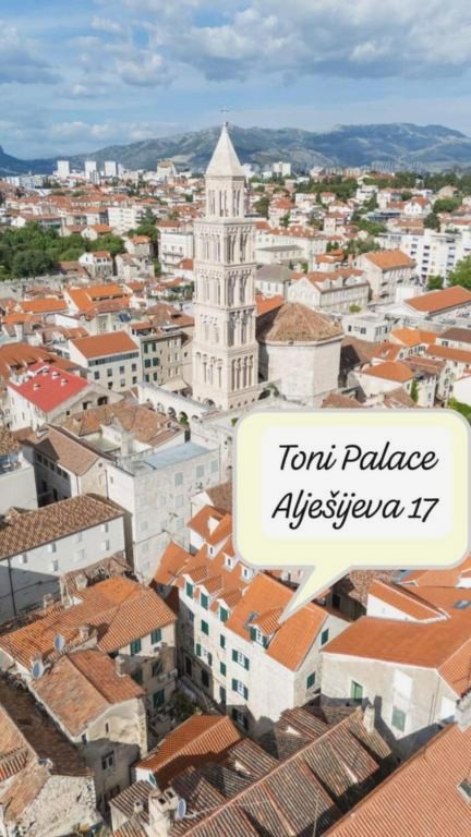 Rooms Toni Palace