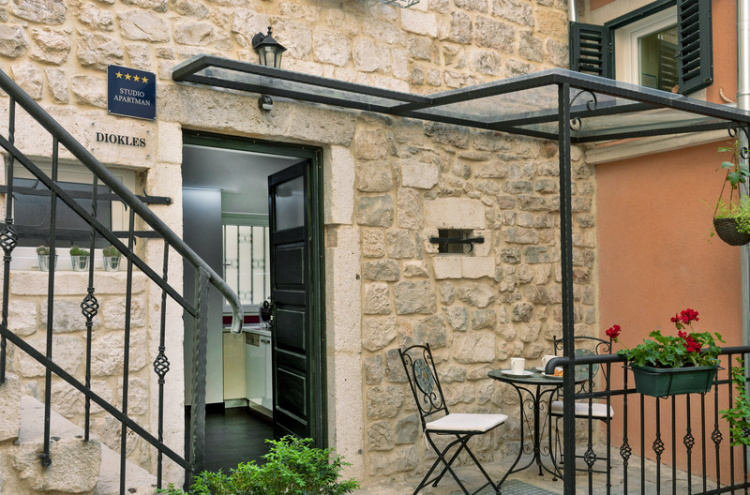 Diokles Studio Apartman