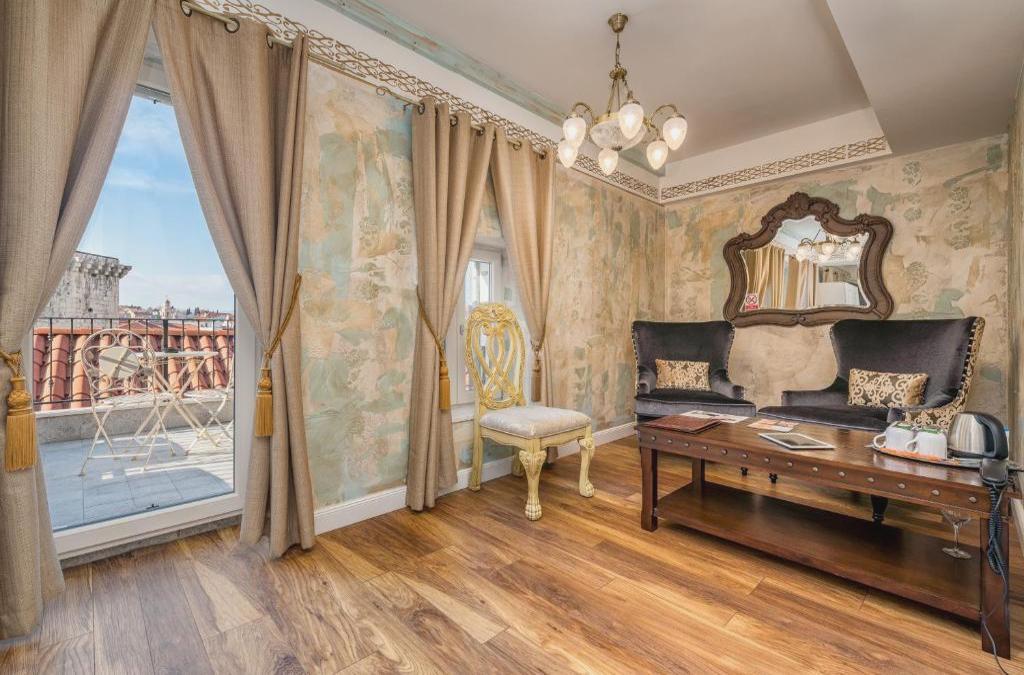 Plaza Marchi Old Town - MAG Quaint & Elegant Boutique Hotels