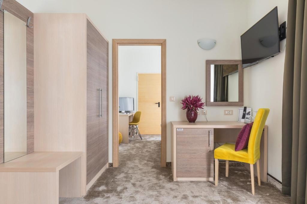 Hotel Mondo