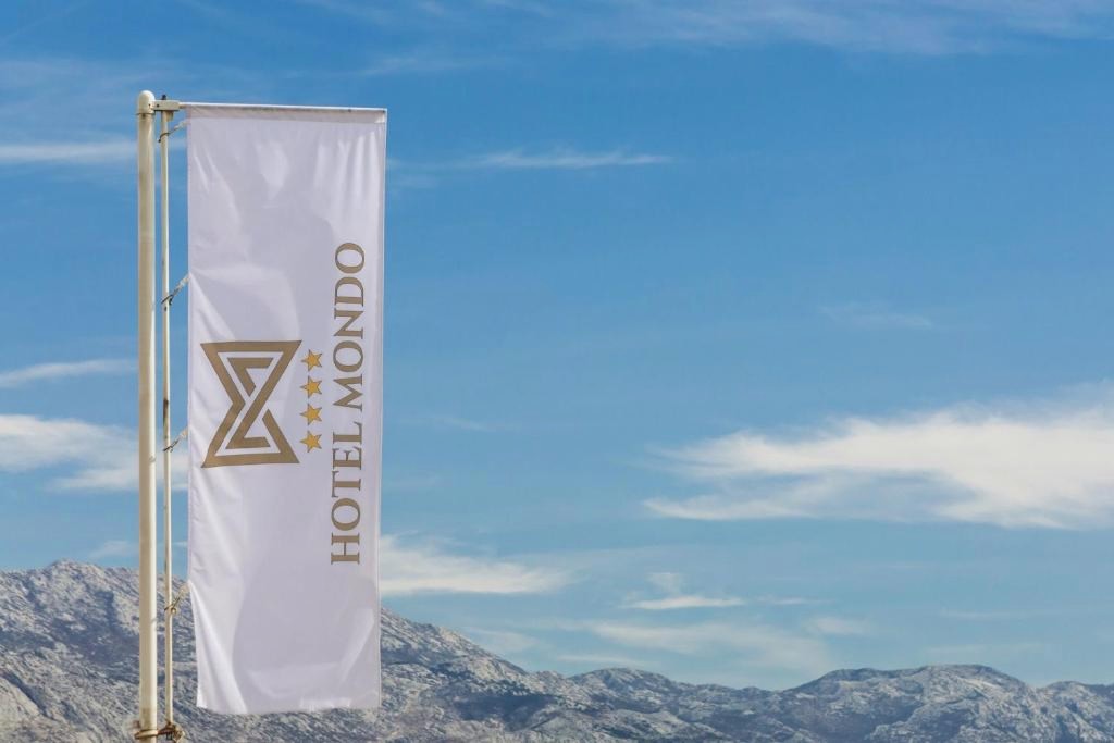 Hotel Mondo