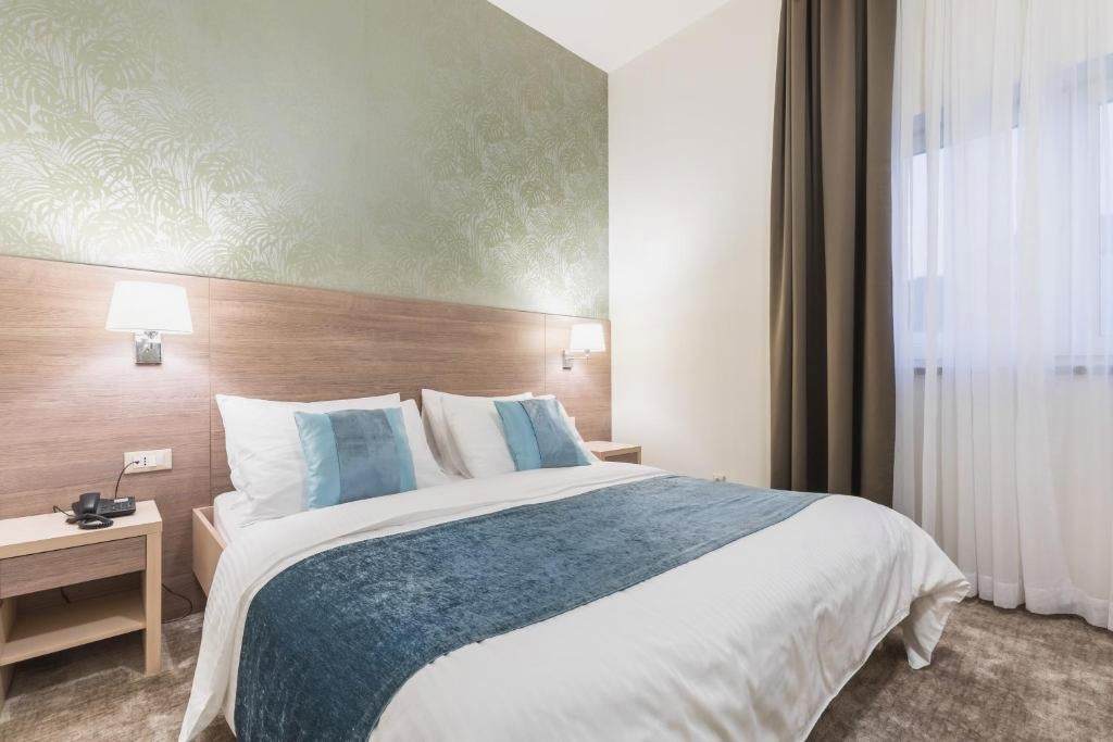 Hotel Mondo