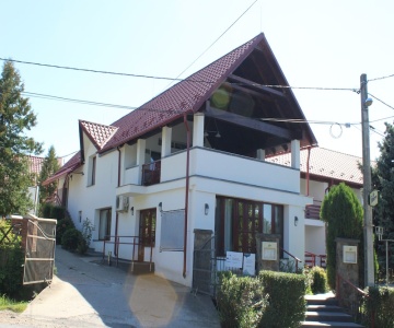 Aranyhordó Panzió Étterem Es Pizzéria