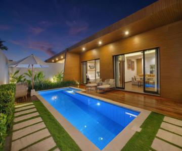 Claremont Luxury Villas