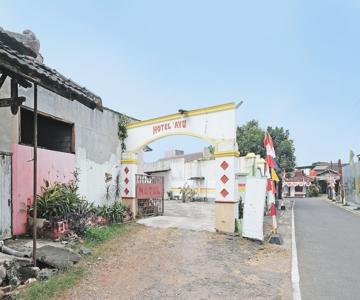 Spot On 92983 Hotel Ayu