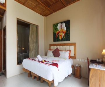 Crystal Beach Bali Hotel