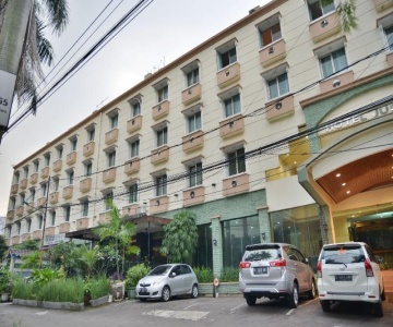 Jusenny Hotel