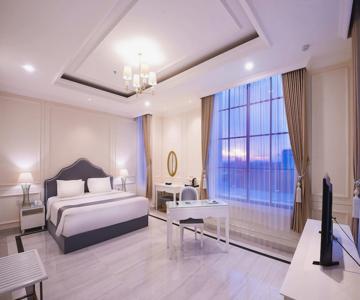 Grand Senyum Hotel