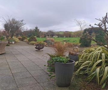 Deeside Manor