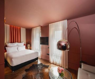 Brown TLV Urban Hotel