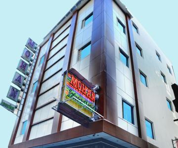 Hotel Mohan International