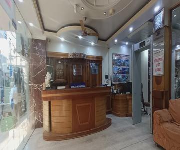 Hotel J R International