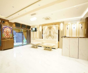 Amma's Palace Hotel