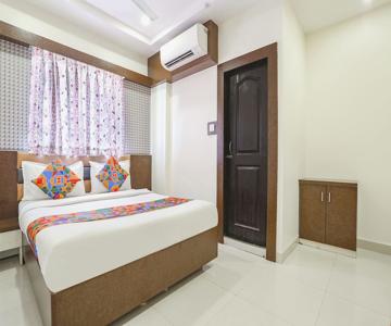 Capital O Hotel Geeta Palace