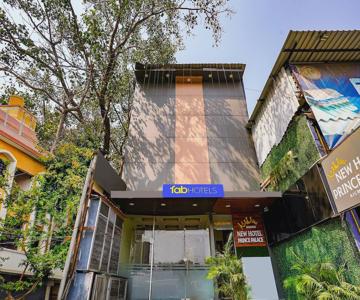 New Prince Palace by FabHotel