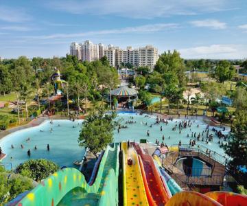 Pink Pearl Hotel & Fun City