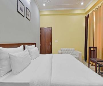 Collection O Hotel Shri Ganesh