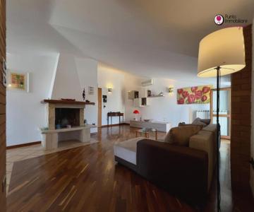 Claretta E La Libellula - Welchome