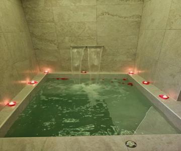 Luxuite Spa Con Piscina E Jacuzzi