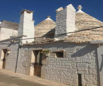 Trulli Lovers 1
