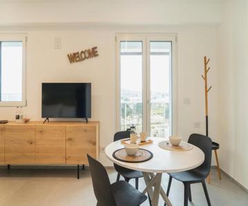 Gentile 46 Luxury Flat