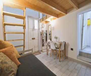 Monolocale Porta Napoli