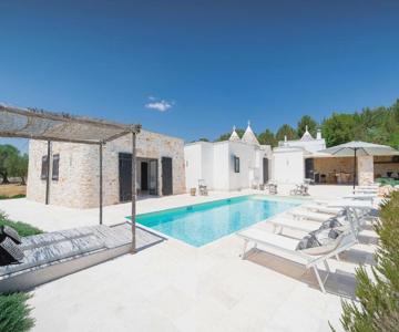 Trullo And Lamia Cinera