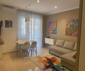 Villa Apartment (box Privato)