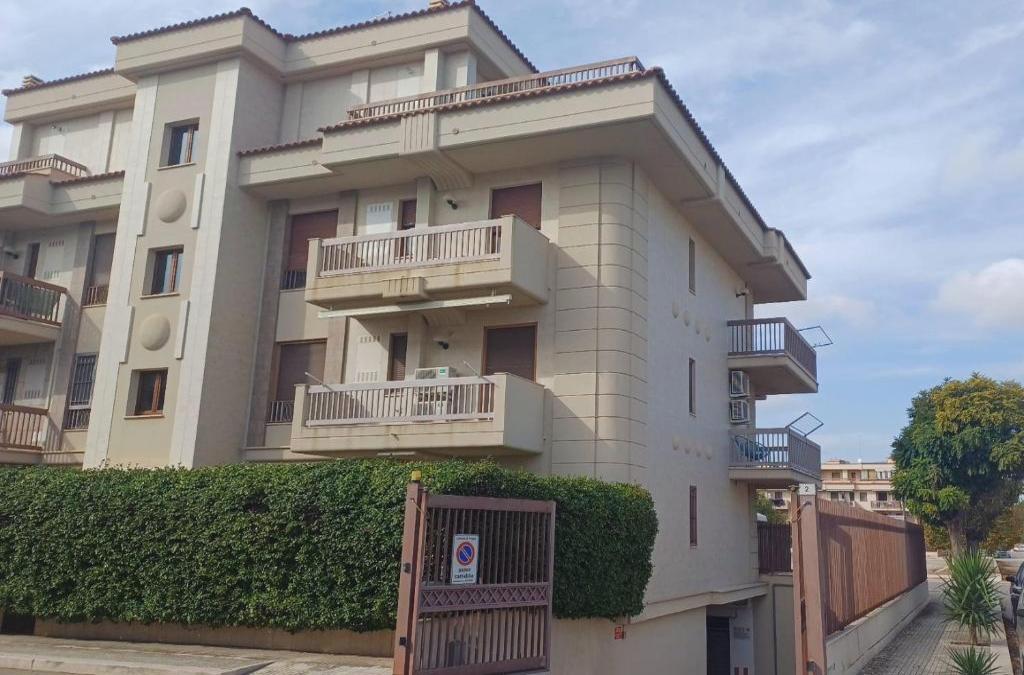 Nsm Casa Di Fulmine Attico Con Box Privato