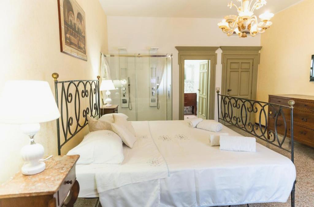 Errico Suite E Rooms