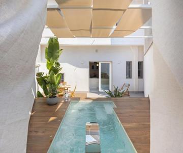 Miro Luxury Home