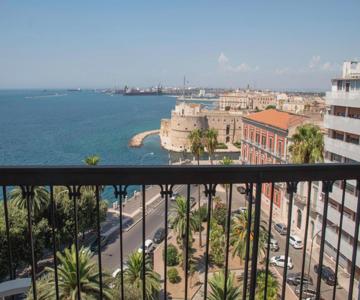 Aragona Luxury Apartment - Fronte Mare