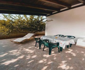 Villetta Tra Ulivi E Mare