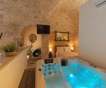Mi Casa Luxury Suite - Room With Hydromassage Pool