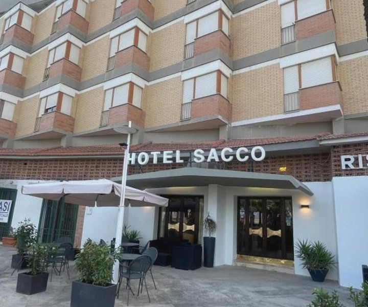 Hotel Sacco