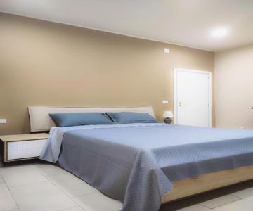76 Avenue Suites Wi-fi, Shuttle, Breakfast