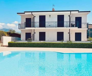 Scalea Apartments & Pool