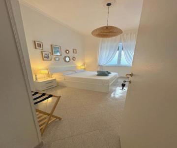 A Due Passi Dal Mare B&b