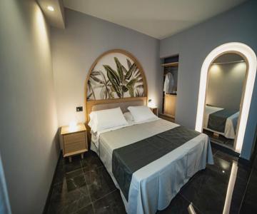 Ingrid Rooms Tropea