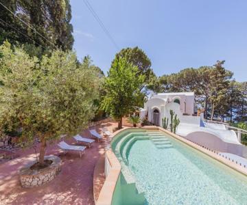 La Perla Marina Suite