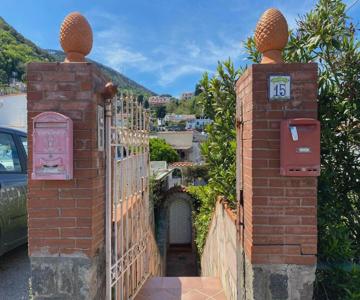 Casa Wanda - Restyled 2026 Edition Holiday Home, Ischia Center