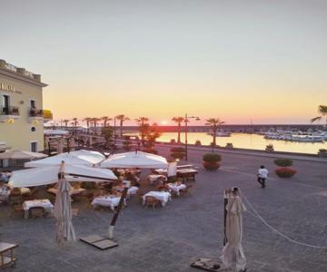 Aura Exclusive Holiday Fronte Mare